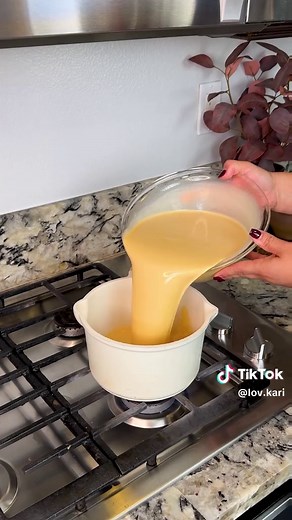 Easy Bread Pudding Recipe with Dulce de Leche