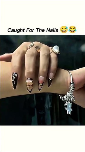 Caught by the nails 😅😂🤭 || Dance || WhatsApp (Lyrics) Dance Status || #shorts #funny #fyp #trending