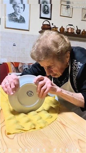 🥹 Grandma's Secret Recipe Stole Everyone's Heart! ❤️🍝