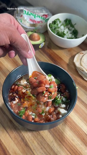 Frijoles de la Olla Recipe for Quick Weeknight Meals