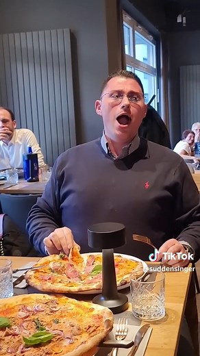 Pizza and Music at Rossi Würselen