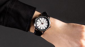 Final Fantasy VII Remake Aerith and Tifa Watches Will Return