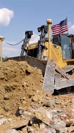The D8 can bully that rock all day too.