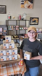 TEN FOR THE TOADS! With a face only a zoologist could love, Horned Lizards - AKA Horny Toads - need our help due to drastic population decline. That's why we are partnering with the Oklahoma City Zoo and Botanical Garden to contribute 10% of sales from our Blood Orange Blonde Ale Caramels (a collab featuring COOP Ale Works Blood Orange Horny Toad Blonde Ale) during the month of October ​towards their Horned Lizard conservation efforts! It's THE sweetest way to refresh our region's Horny Toad pop