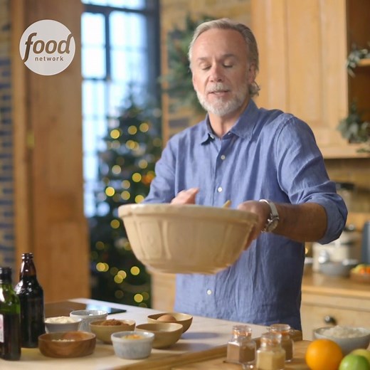 Get the whole family involved with my take on mini Christmas puddings... the perfect portion after a big lunch ! Catch this and more on tonight's episode of #MarcusWareingAtChristmas, 7pm on Food Network UK | Marcus Wareing