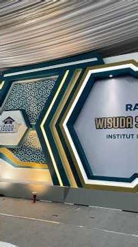 Dekorasi wisuda tema futuristic modern. Kampus IIQ ANNUR