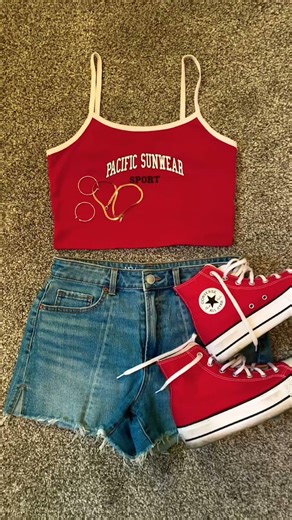 What to wear with red Converse☀️❤️#whattowear #outfitideas #summerfashion #converseshoes #viral ￼