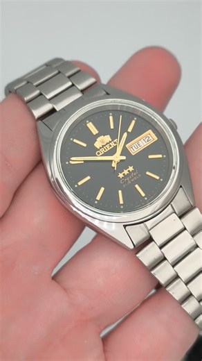 Classic 1980s Orient Watch: A Timeless Vintage Style