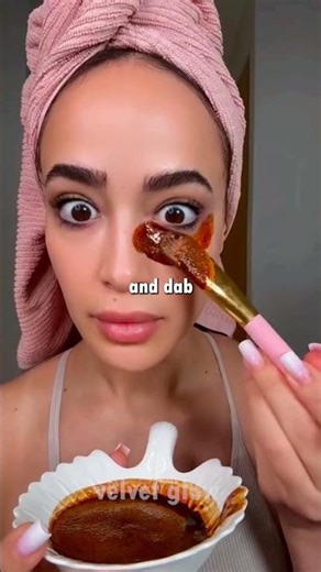 🌴✨ 4 Magical Coconut Oil Hacks for Glowing Skin & White Teeth 😍