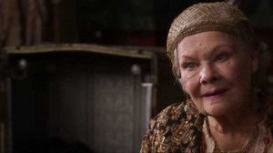 Seht den ersten Trailer zur Gruselkomödie "Blithe Spirit" mit Judi Dench und Dan Stevens | Moviebreak.de