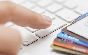 Como fazer pagamentos online com cartão