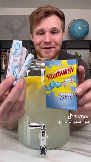 Refreshing Blue Starburst Lemonade Jungle Juice Recipe