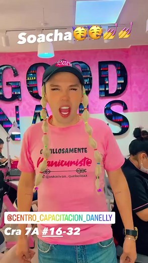 Capacitación con OSCAR IVAN QUE BELLEZA!👧🏽 * Marketing digital * Tips positivos para tu negocio * Manejo de redes sociales Y mucho más Una conferencia muy divertida y de mucho conocimiento! 🟣Sede Soacha Carrera 7 A # 16-32 Lunes 4 de septiembre de 10 am a 12:30 m. Y de 2 a 6 pm. 🟣Sede Bogotá Calle 24 sur # 50a 54 piso 3 Lunes 18 de septiembre de 10 am a 12:30 m y 2 a 5:30 pm. 💰COP: 120.000 👩‍🎓COP: 100.000 ( Precio especial para nuestras estudiantes, que están estudiando actualmente) Separ