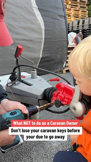 🚐🔑 Not what you want as a caravan owner… Back in March our caravan keys went missing (thanks Charlie 👀). Of course, we were due to go away AND didn’t have a spare for the hitch lock 😅 So… we had to take matters into our own hands. Let’s just say it was a real test of the lock’s strength – 45 minutes, a few drill bits, and a crowbar later, we finally got it off 💪😂 We’ve now upgraded to the Alko Premium lock (seriously recommend it – amazing bit of kit!) …and would you believe it, we found t