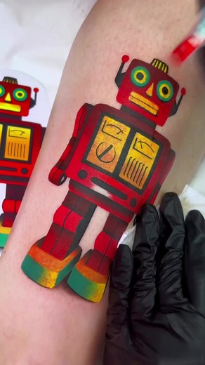13K views · 189 reactions | Artist • @dariastahp Vintage robot toy tattoo  packing color #tattoo #tattoos #ink #inked #tattooartist #reels | D_World_Of_Ink | Facebook