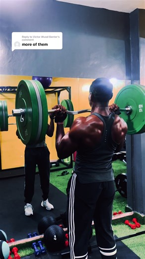 Replying to @Victor Wuod Benter #gym #bicep