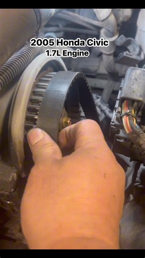 How to replace Water Pump for 2005 Honda Civic 1.7L engine #Mechanic #waterpump | Mang Erning