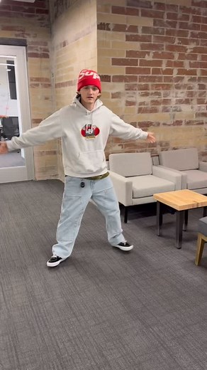 Just doing what we do best‍♀️✨ #troomi #troomiwireless #digitalparenting #techthatcares #parenting #firstphone #digitalwellness #safetech | Troomi Tech That Cares | Facebook