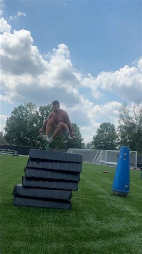 SIMPLE TRAINING TO BE EXPLOSIVE