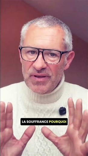 😫 Why does the gaze of others make us suffer?