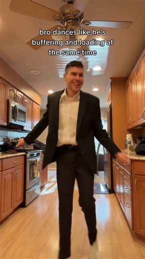 He can't be serious 😂 Gary Caos, Pando - Don't Stop (Wiggle Wiggle) #dance #comedy #music #fyp #viral #blowthisup