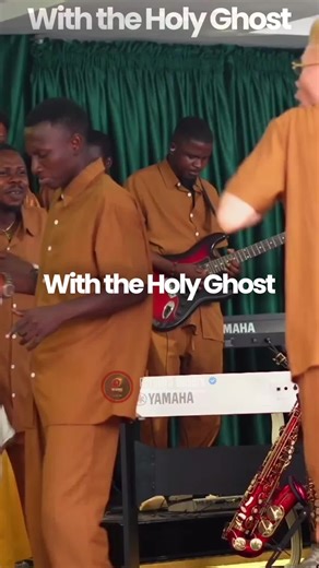 Holy Ghost dey my side! Follow us @therefiners.singers if you love to praise God in different ways. Get full audio on Audiomack or watch on YouTube search: Refiners Singers #refinerssingers #trending #hotgospel #followers