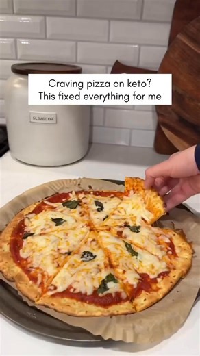 🍕✨ 3-Ingredient Cottage Cheese Pizza Crust – High-Protein, Low-Carb & Totally Crave-Worthy! 💪🧀 🥓 Craving variety on keto? I’ve put together 1001 easy, delicious, and fat-burning recipes in a FREE digital cookbook so you never run out of tasty ideas. 🎯 Tap the link in bio & download your copy today! 📖✨ Yes, pizza can be healthy and keto-friendly! This simple crust made from cottage cheese, almond flour, and eggs bakes up golden, chewy, and perfectly ready for all your favorite toppings. 💡 