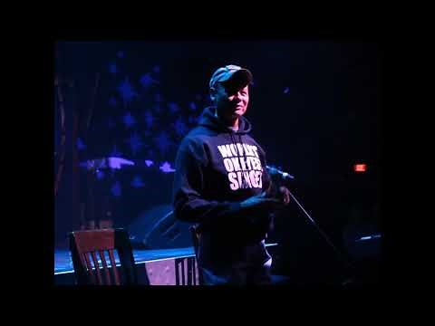 Neal McCoy Performs "Take A Knee"