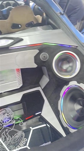 2.2K views · 37 reactions | Clean install from Lovesound in Bangkok. Full RF setup for a customer. LOVESOUND CAR AUDIO #Lovesound #bkk #B2AUDIOUSA #B2 #SWEETLIKEDANISH #Caraudio #ITCANNEVERB2LOUD | B2 audio | Facebook