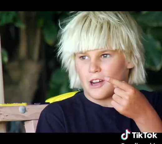 “Be a pro surfa?” 🔥#jackrobinson #surfedit #fyp #viral #CapCut #WSL #repost #aus #grom #dontletthisflop #core #surftok #9 #real #edit #😍😍😍 #fypシ゚viral #surftrip