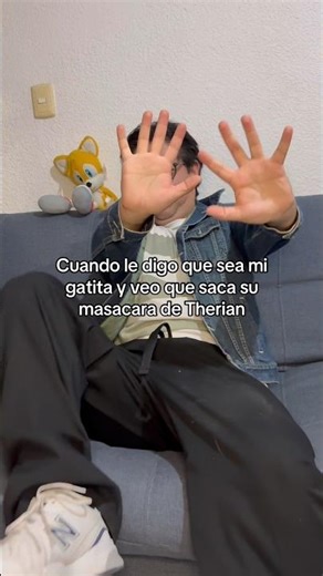 Cuando veo que saca la masacara de Therian #therian #theriantropy