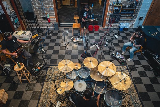 FACES OF THE BOG Streams Heavy Cover Of PINK FLOYD's "Pigs (Three Different Ones)" - Metal Injection