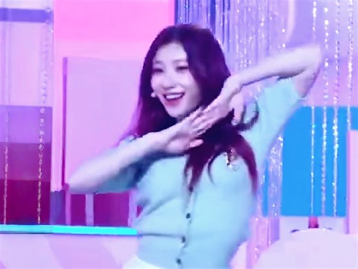 【李彩领】超元气《Way To Go》舞台 直拍 看完心情好一整天╰(*´︶`*)╯