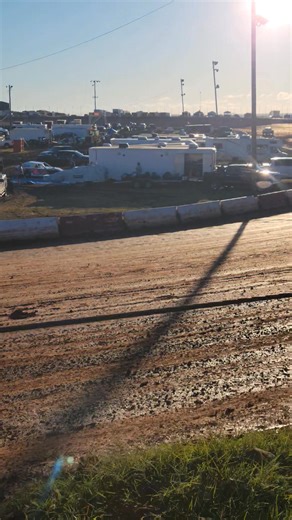 Track looking good after the rain... sun is out!!! Spooker time about to begin | Muskrat Racing Team