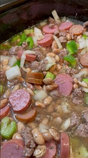 CROCKPOT SAUSAGE & PINTO BEANS #crockpot