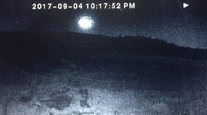 Was this a meteorite that hit B.C.? People in Western Canada are puzzling over a bright flash they saw light up the sky on Monday night. Police say they were flooded with calls afterwards. For more: https://tgam.ca/2wEWqkQ | The Globe and Mail
