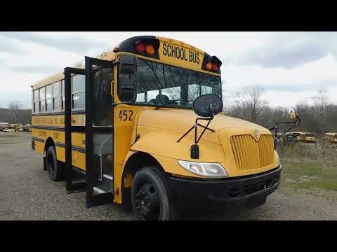 2005 IC CE 200 w/Manual Door | Bus Tour