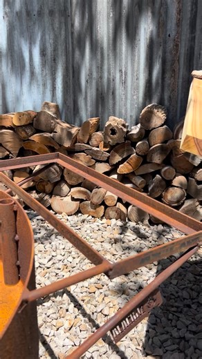 17 reactions | Setting up the Uluru for the ultimate cook-up  Classic Cross and Half Grill on — ready for anything that hits the fire. | Patagonia BBQ | Facebook