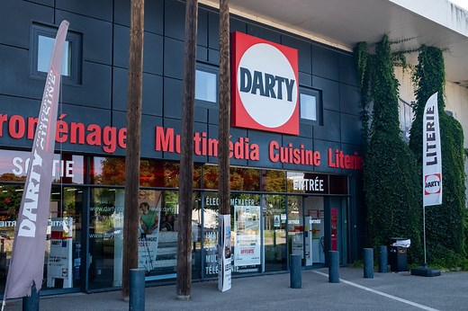 "En fait tu paies pour rien" : ces clients Darty racontent leur amère expérience