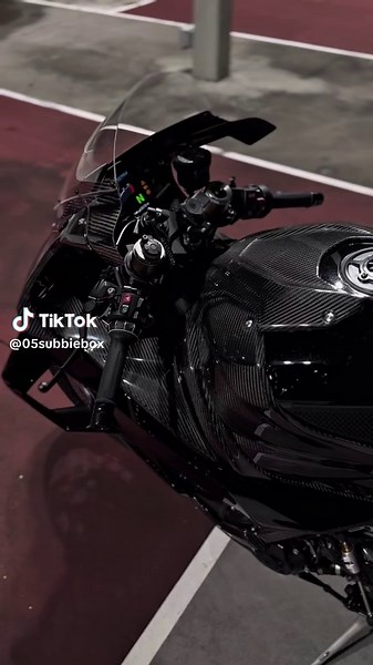 BMW S1000RR Motorcycle Edit and Overview