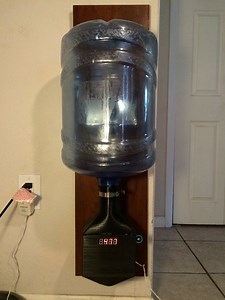 Imprime en 3D un dispensador de comida controlado por #Arduino