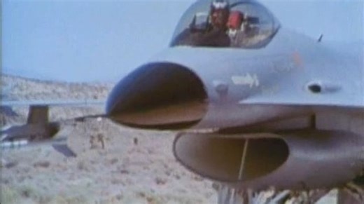 Discovery Wings: F-16 战隼战斗机