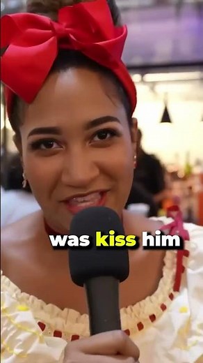 Asking Girls To Kiss Strangers