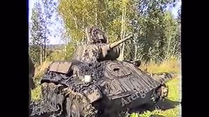 挖掘二战苏联T-70轻型坦克