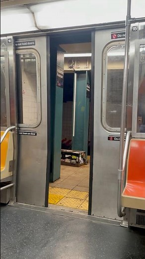 R68 D Train #2634 Door Chime #shorts