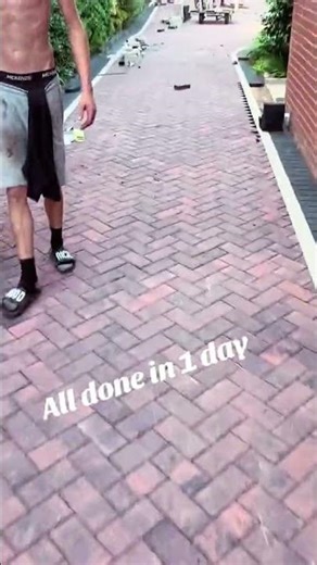 #blockpaving #ukpaving #herringbonepattern #herringbone45