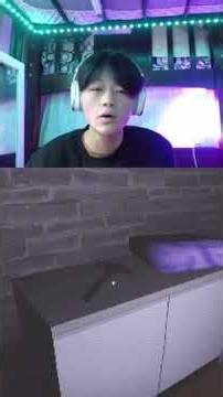 Smashing an old lady’s head… #miksty #viral #gaming