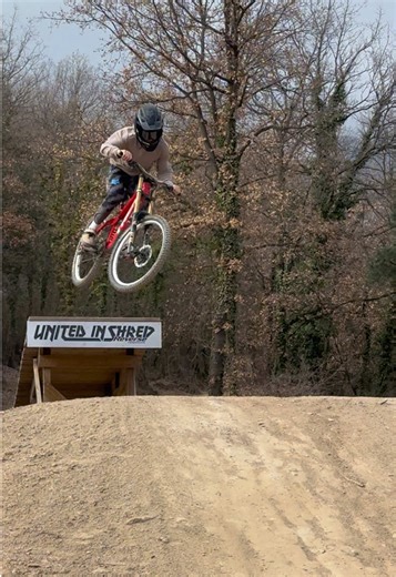 Enjoying the Winter MTB Experience
