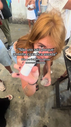 Dicas de Moda Plus Size: Saias e Antiatríto