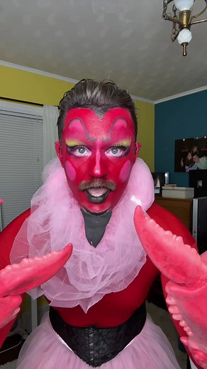 Replying to @spellb0und_s0rceress the Powerpuff Girls really fed us with this demon Santa drag icon (H.I.M.) #himcosplay #powerpuffgirls #countrydrag Products used: Red face paint - CreamBlend Yellow Eyeshadow Paint - Sunset Paradise HQ @Mehron Makeup White Liner - Jumbo Liner @NYX Professional Makeup Pink blush - Hot STX in Pink.png @Smashbox Cosmetics Black lipstick - Hyperlight Liquid Lipstick in Black Briar @KVD Vegan Beauty Foam Clay - Calpalmy on @Amazon Darth Maul screenshot - @fernaitor 